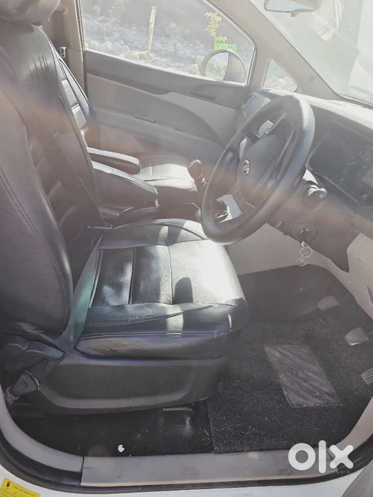 Mahindra Marazzo 2019 Diesel 350000 Km Driven