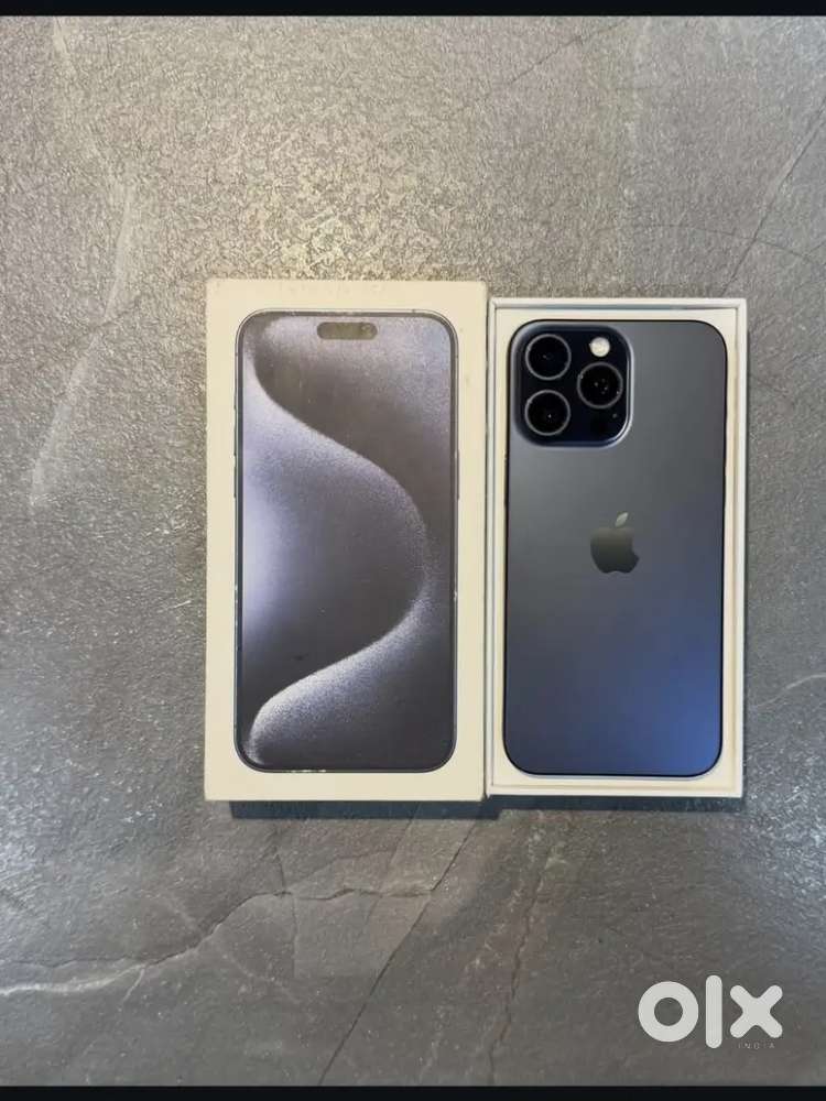 IPHONE 15 PRO MAX 256GB BLUE TITANIUM MINT CONDITION WITH BILL BOX