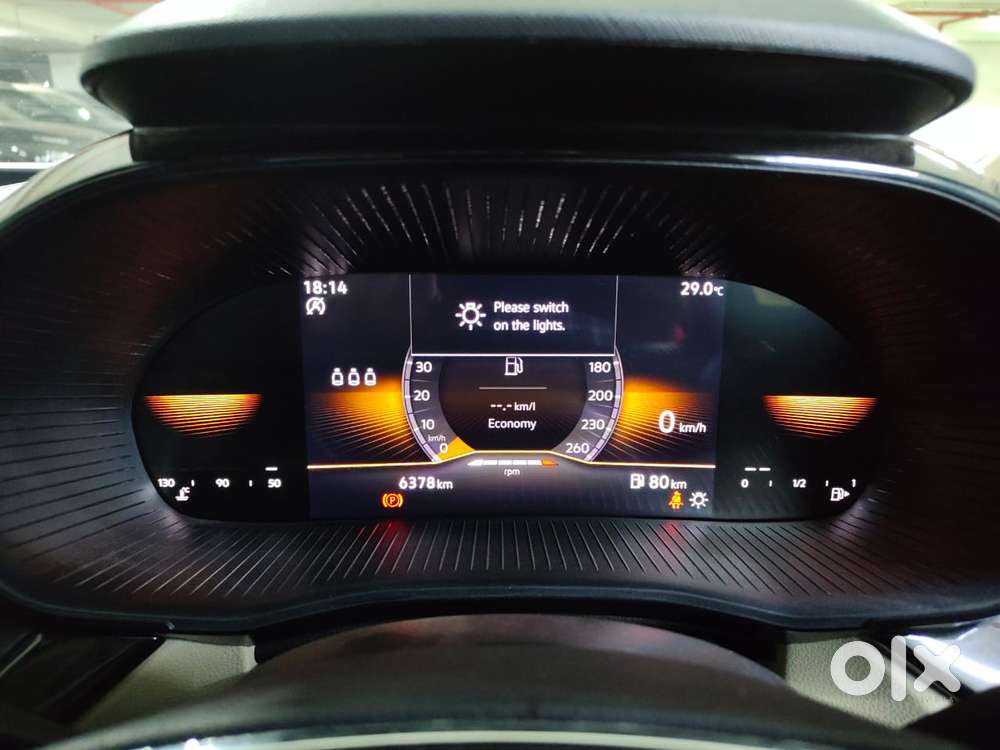 Skoda Slavia Style 1.0l Tsi Mt, 2025, Petrol