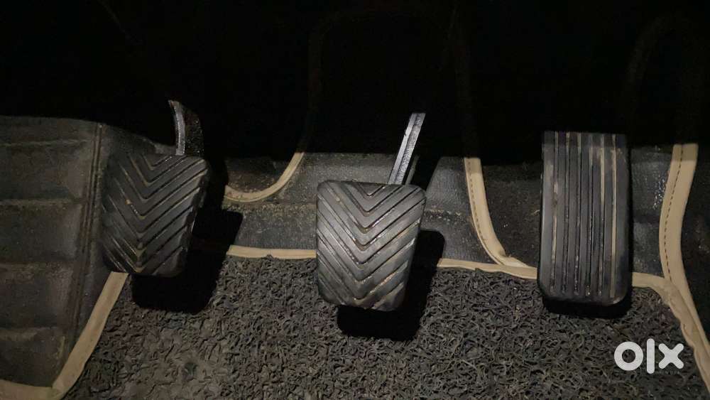 Kia Carens 1.4 Luxury Plus Dct 7 Str, 2022, Petrol