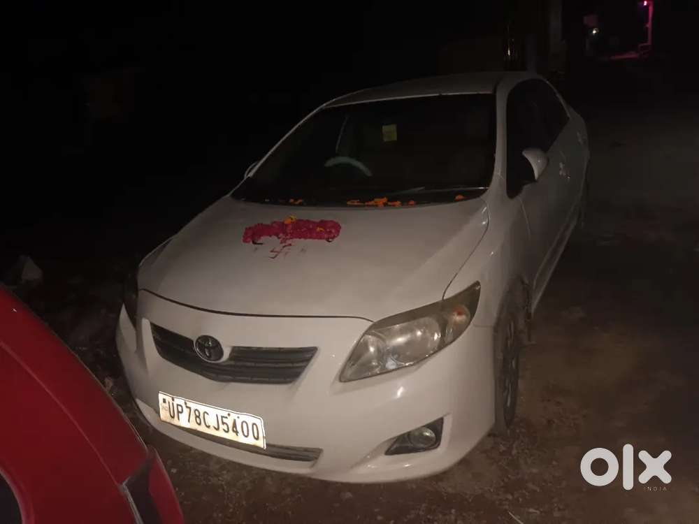 Toyota Corolla Altis 2011 Diesel 90000 Km Driven
