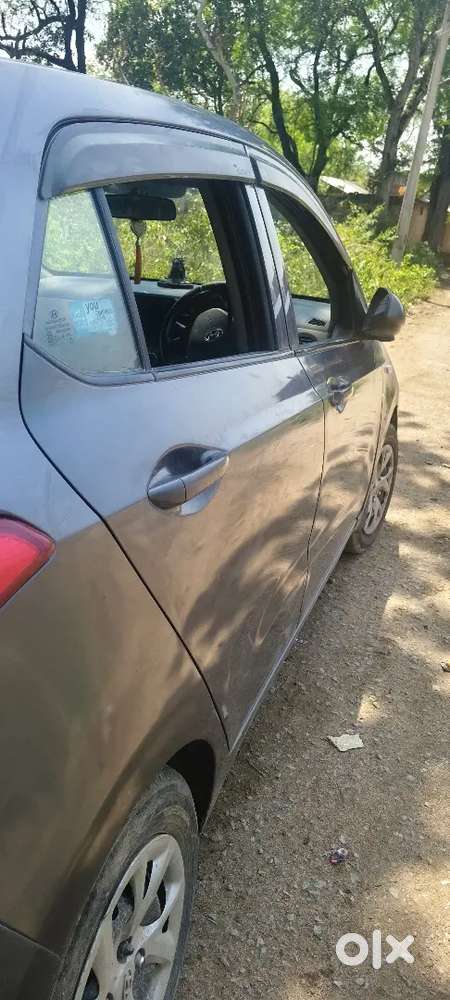 गाड़ी बेचना है