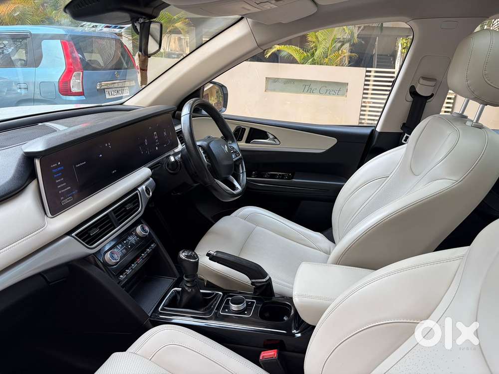 Mahindra Xuv700 2.2 Ax 7 Diesel Mt Str, 2022, Diesel