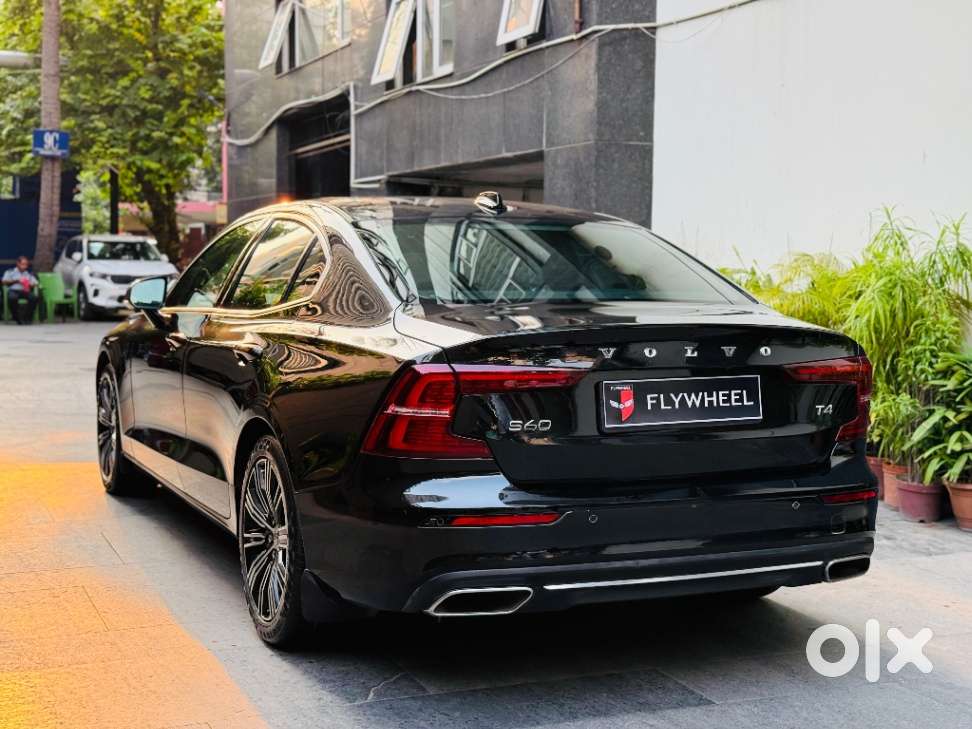 Volvo S60 T4 Inscription, 2021, Petrol