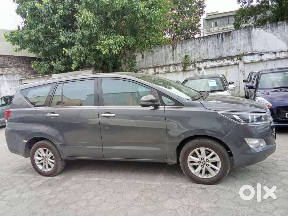 Toyota Innova Crysta 2.4 V, 2018, Diesel
