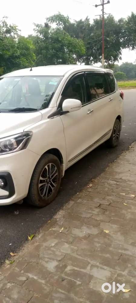Maruti Suzuki Ertiga Zxi 2024