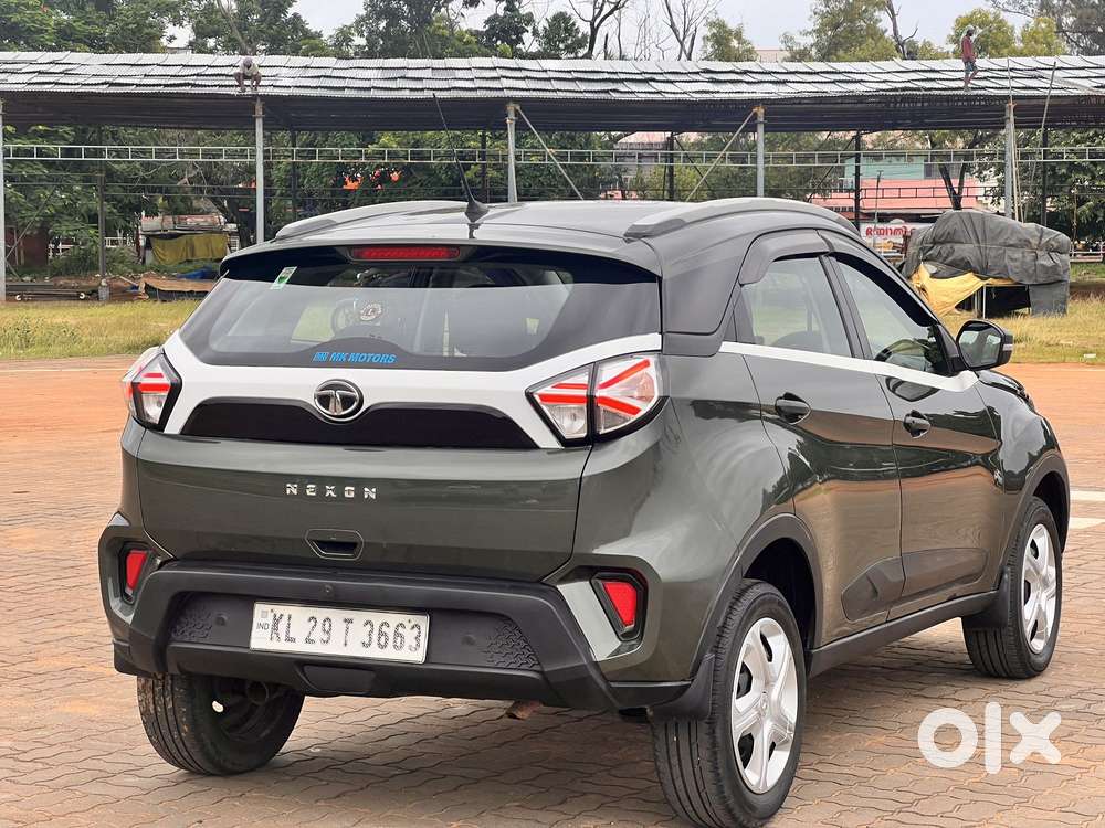 Tata Nexon 1.5 Revotorq Xm (s), 2021, Diesel