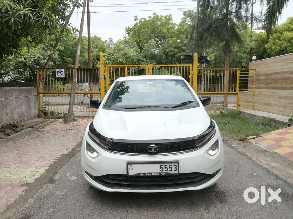 Tata Altroz 1.2 Petrol 2025