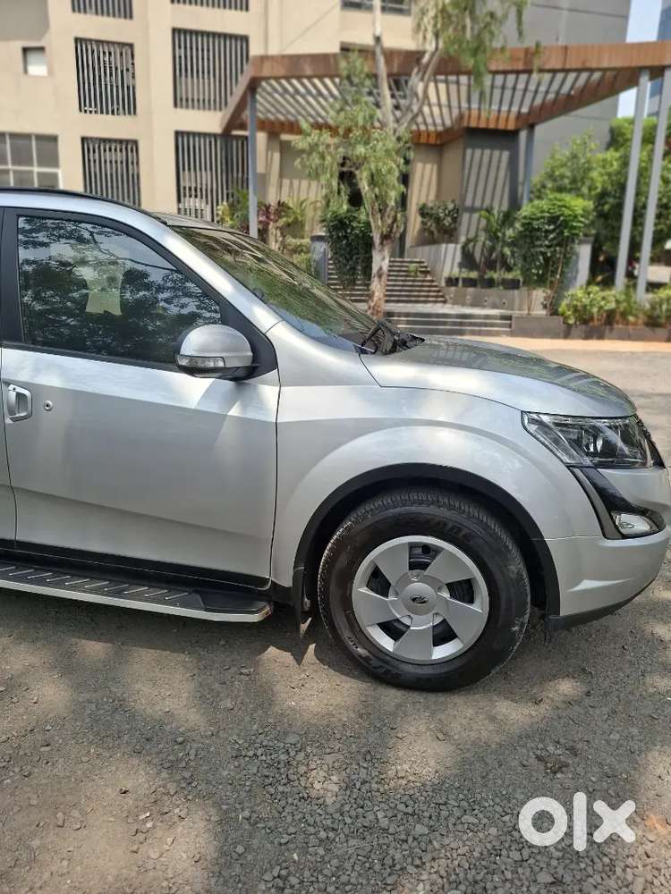Xuv 5oo W7 Diesel Manual Silver