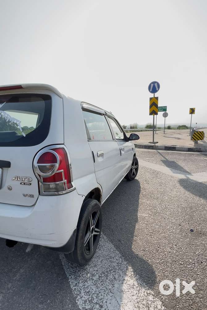 Maruti Suzuki Alto K10 2011 Petrol