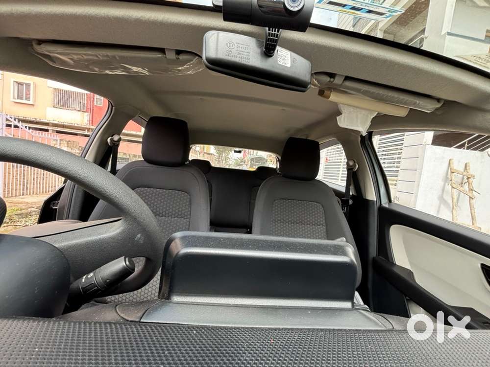 2021 Altroz Xe Rhythm Petrol Mt(grey)