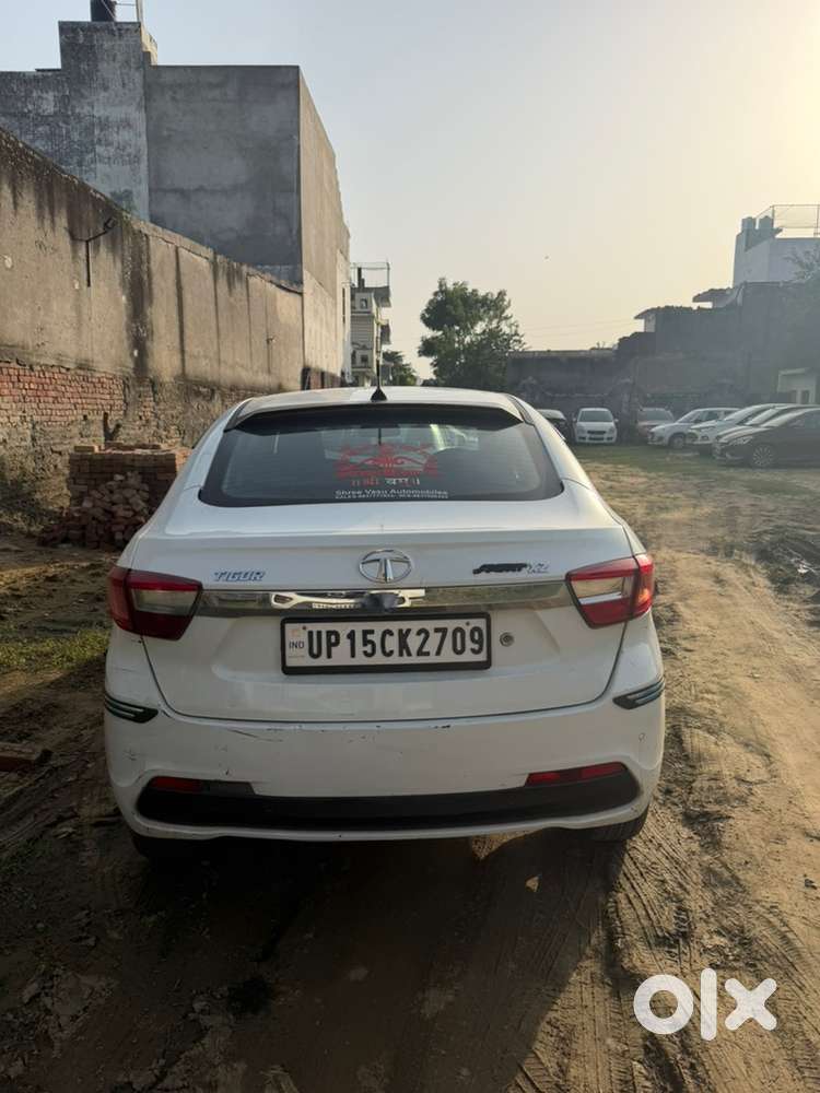 Tata Tigor Hybrid 2017