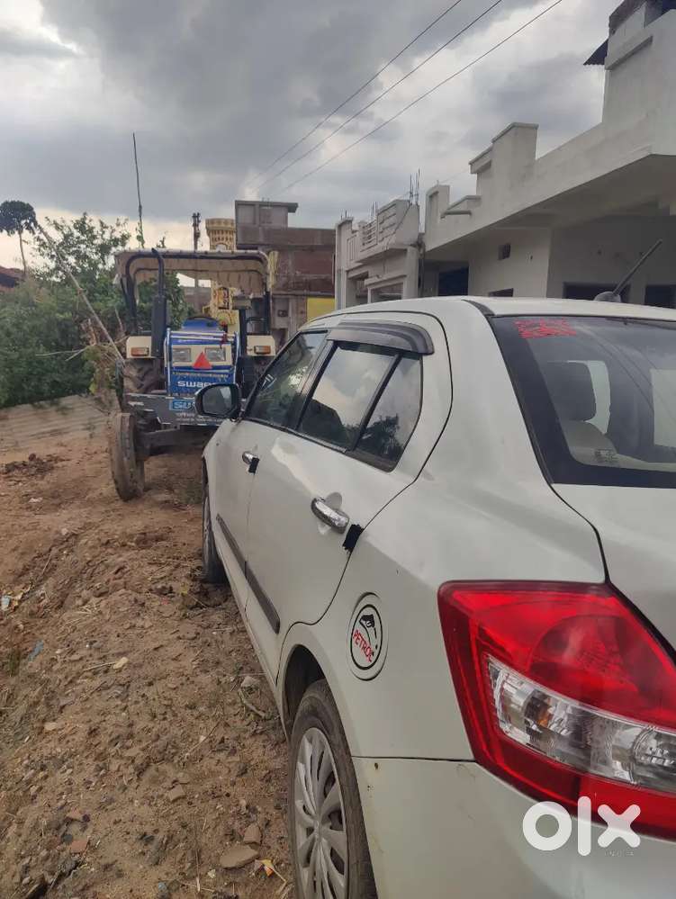 Maruti Suzuki Dzire 2016 Petrol 83000 Km Driven