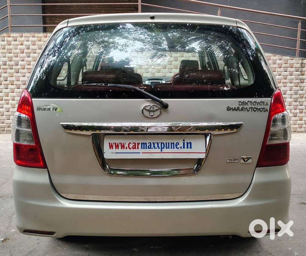 Toyota Innova 2.5 V 8 Str, 2012, Diesel