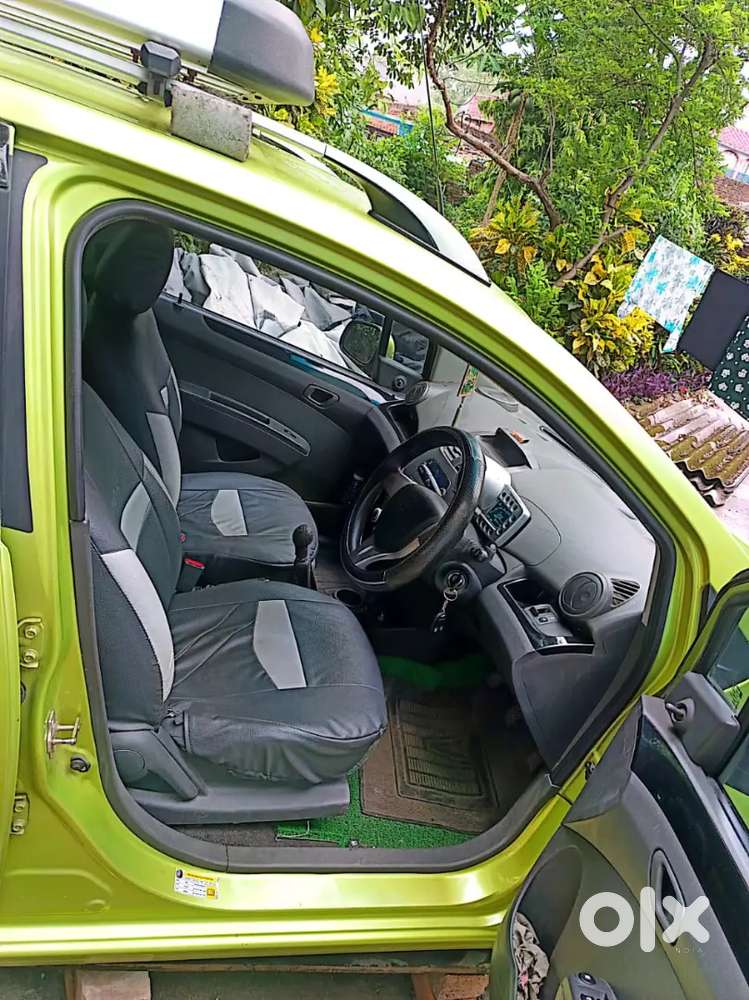 Chevrolet Beat 2010 Petrol