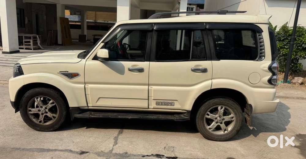 Mahindra Scorpio Classic 2015 Diesel Good Condition