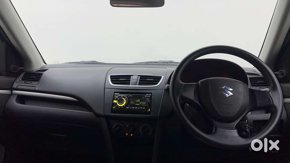 Maruti Suzuki Swift 1.2 Lxi (o), 2017, Petrol