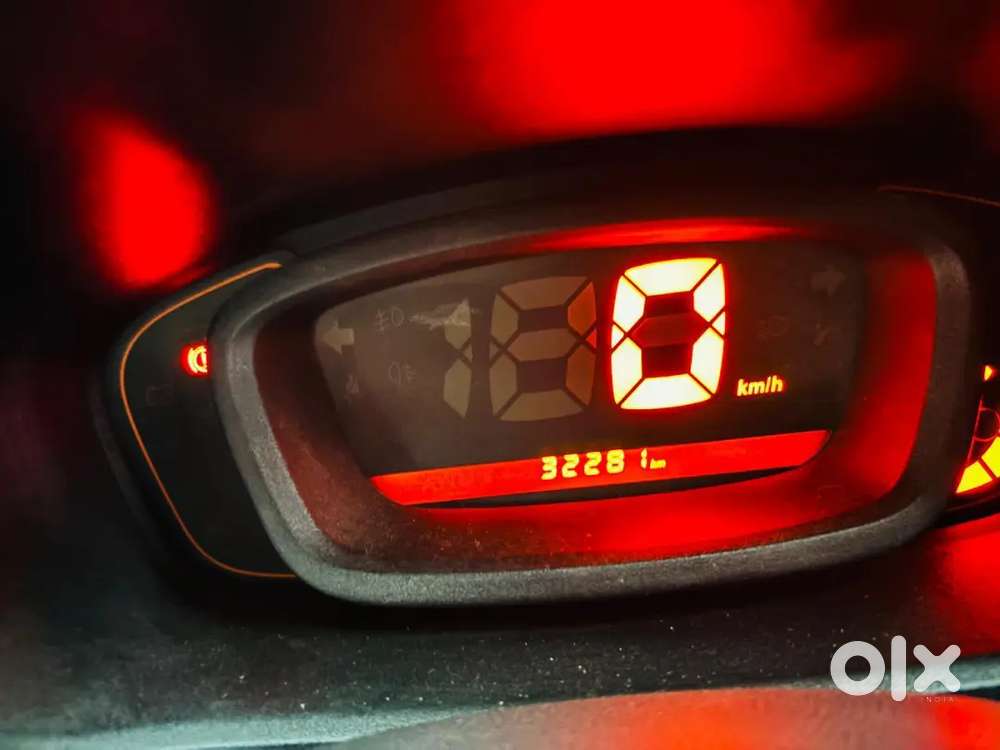 Renault Kwid 2016 Petrol 33000 Km Driven