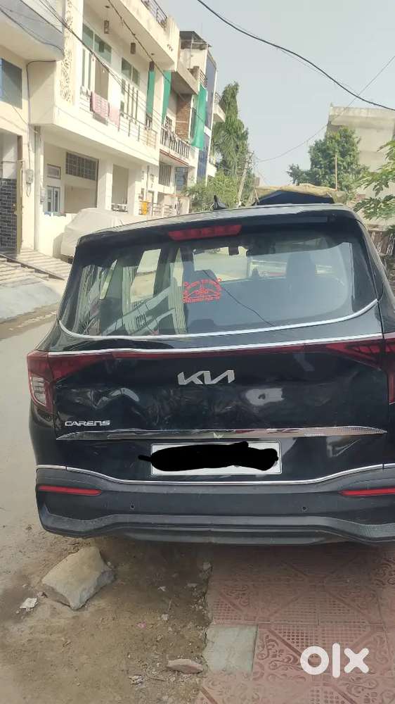 Kia Carens Prestige Plus 2025