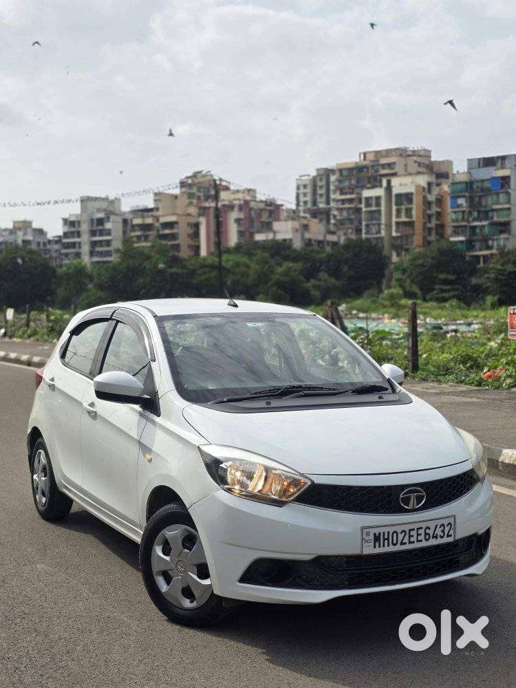 Tata Tiago 1.2 Revotron Xt, 2016, Petrol