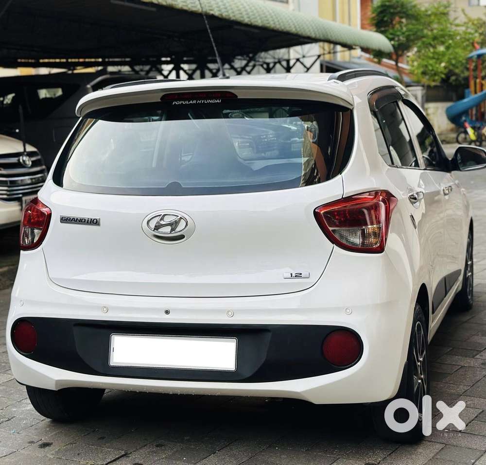 Hyundai Grand I10 Sportz (o) 1.2 At Vtvt, 2019, Petrol