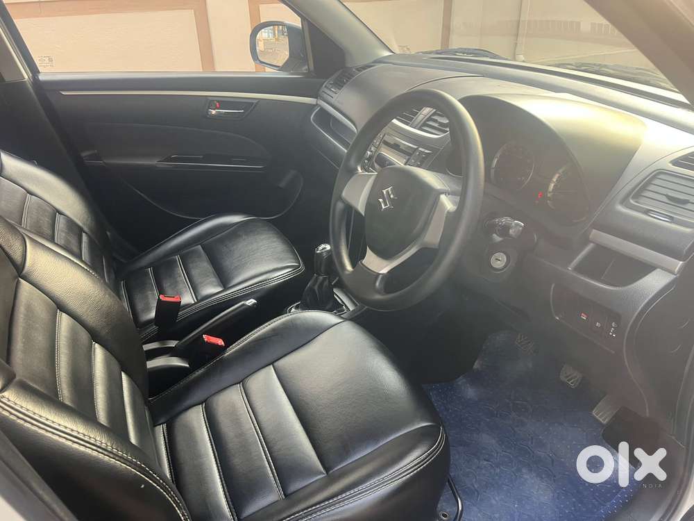 Maruti Suzuki Swift Vxi Optional, 2016, Petrol