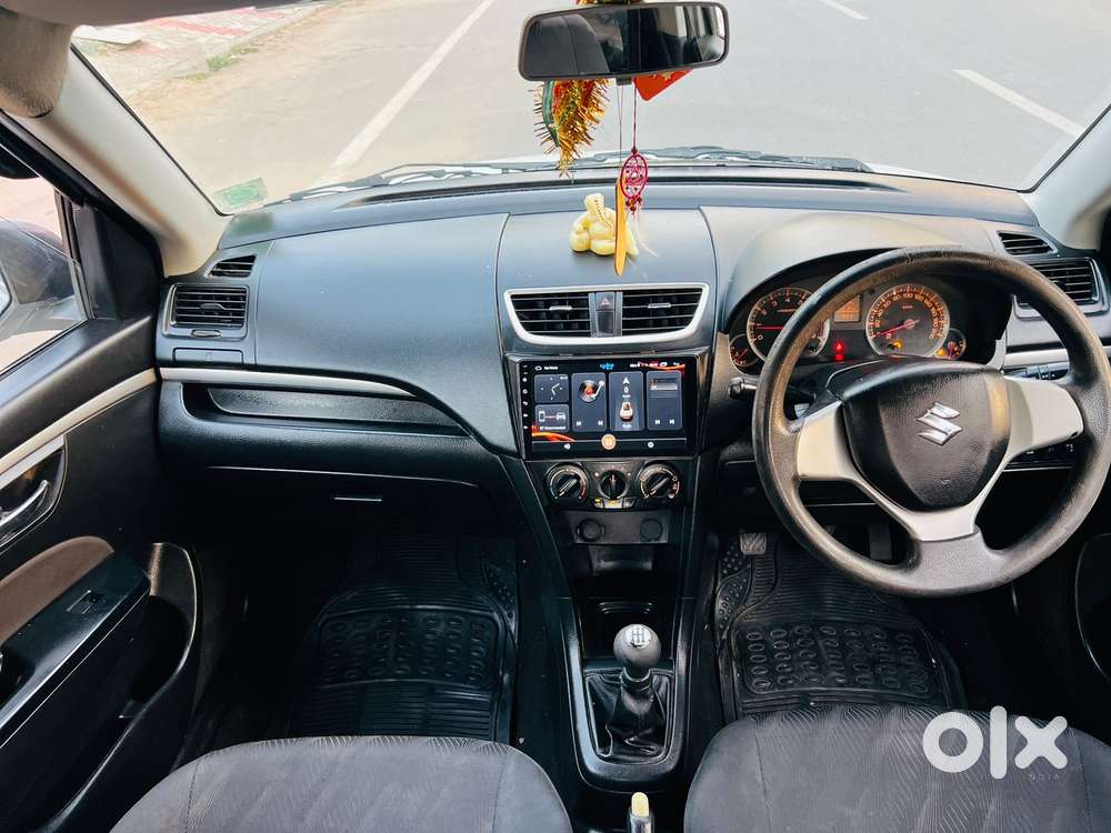 Maruti Suzuki Swift Vxi + Manual, 2013, Petrol