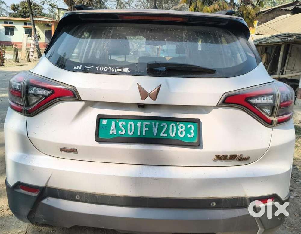 Mahindra Xuv400 Ev 2024 Electric Well Maintained