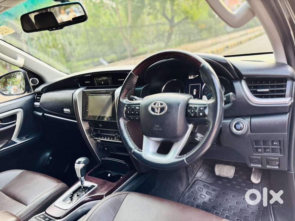 Toyota Fortuner 4x2 At 2.8 Diesel, 2019, Diesel