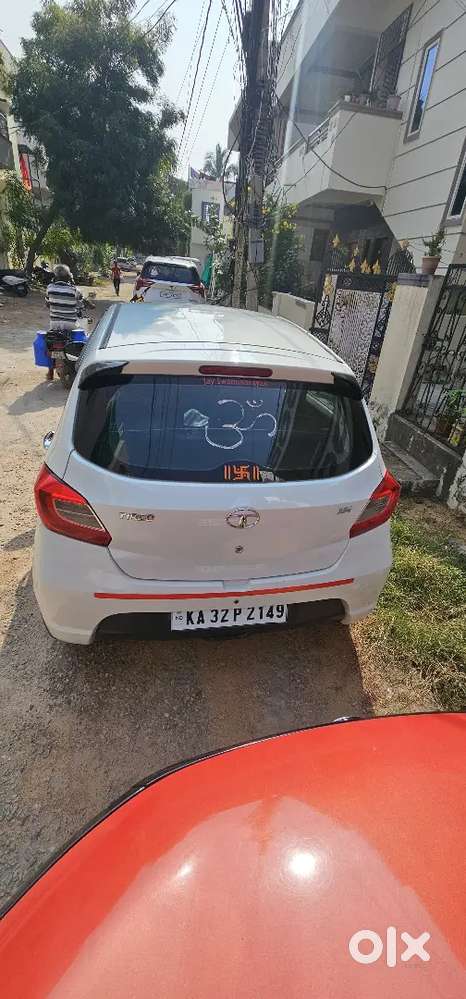 Tata Tiago Revotron 2018 Petrol  Cng Manual