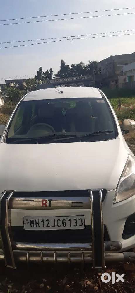Maruti Suzuki Ertiga 2012