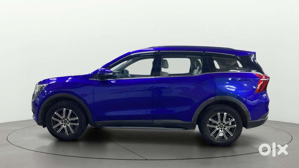 Mahindra Xuv700 2.2 Ax 7 Diesel At Luxury Pack Str, 2021, Diesel