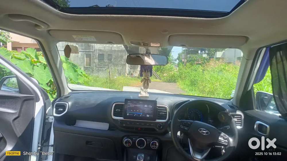 Hyundai Venue 2020 Diesel 121210 Km Driven