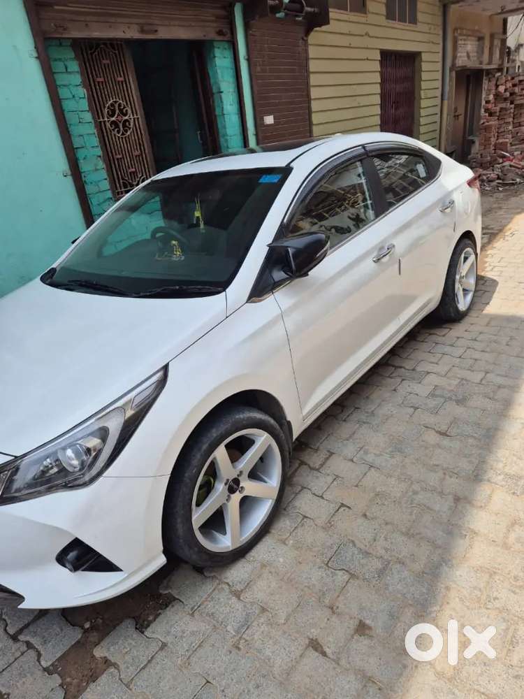 All' Original New Tyre New Battery One Hand Drive