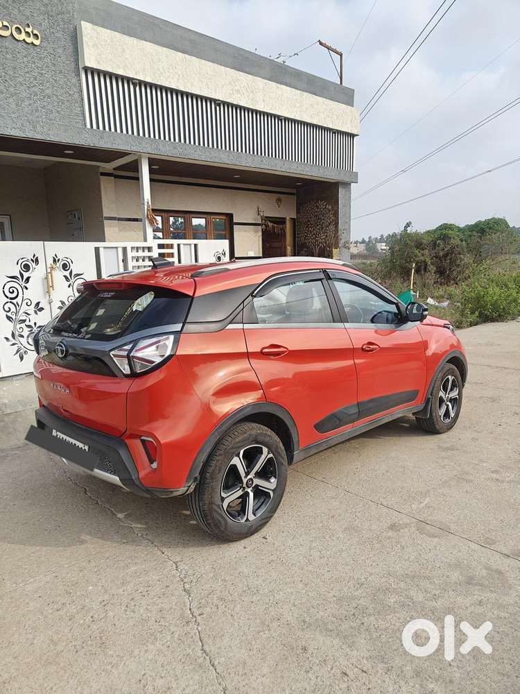 Tata Nexon 1.2 Revotron Xz Plus Hs Dark Edition, 2022, Petrol