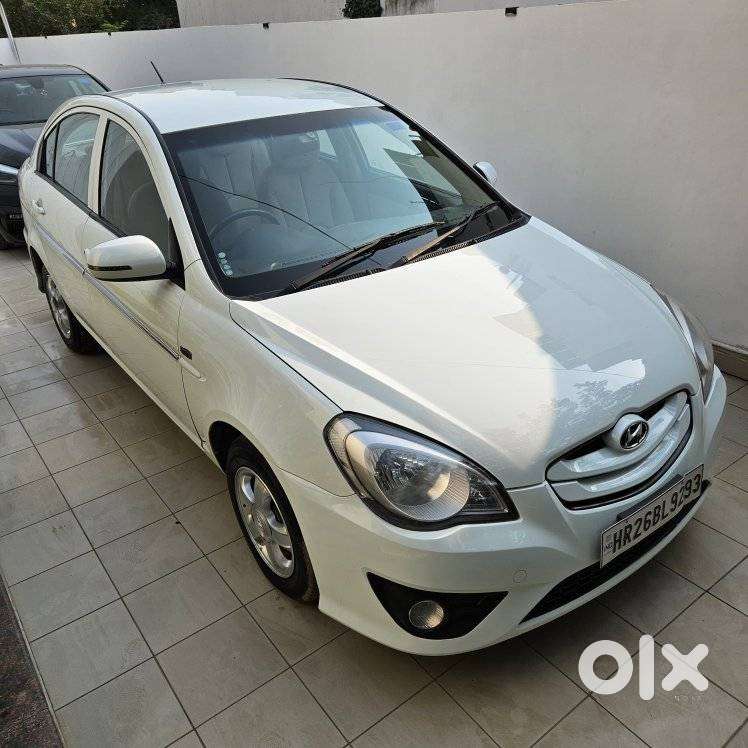 Hyundai Verna Transform 1.6 Sx Vtvt, 2011, Petrol