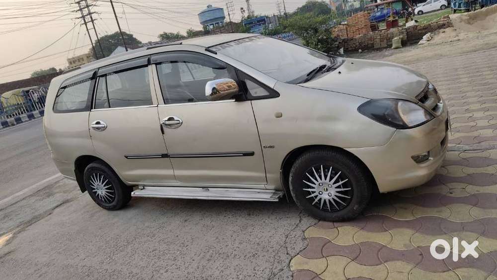 Toyota Innova 2.5 Vx 8 Str Bs-iii, 2007, Diesel
