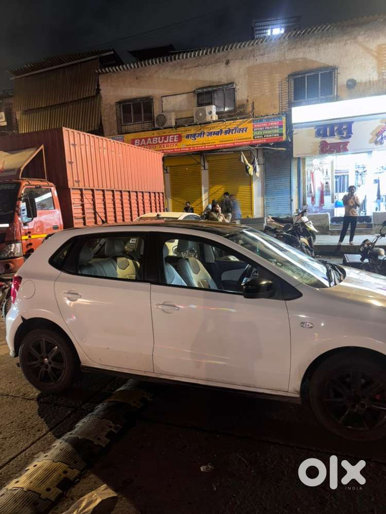 Volkswagen Polo Petrol Manual 2012