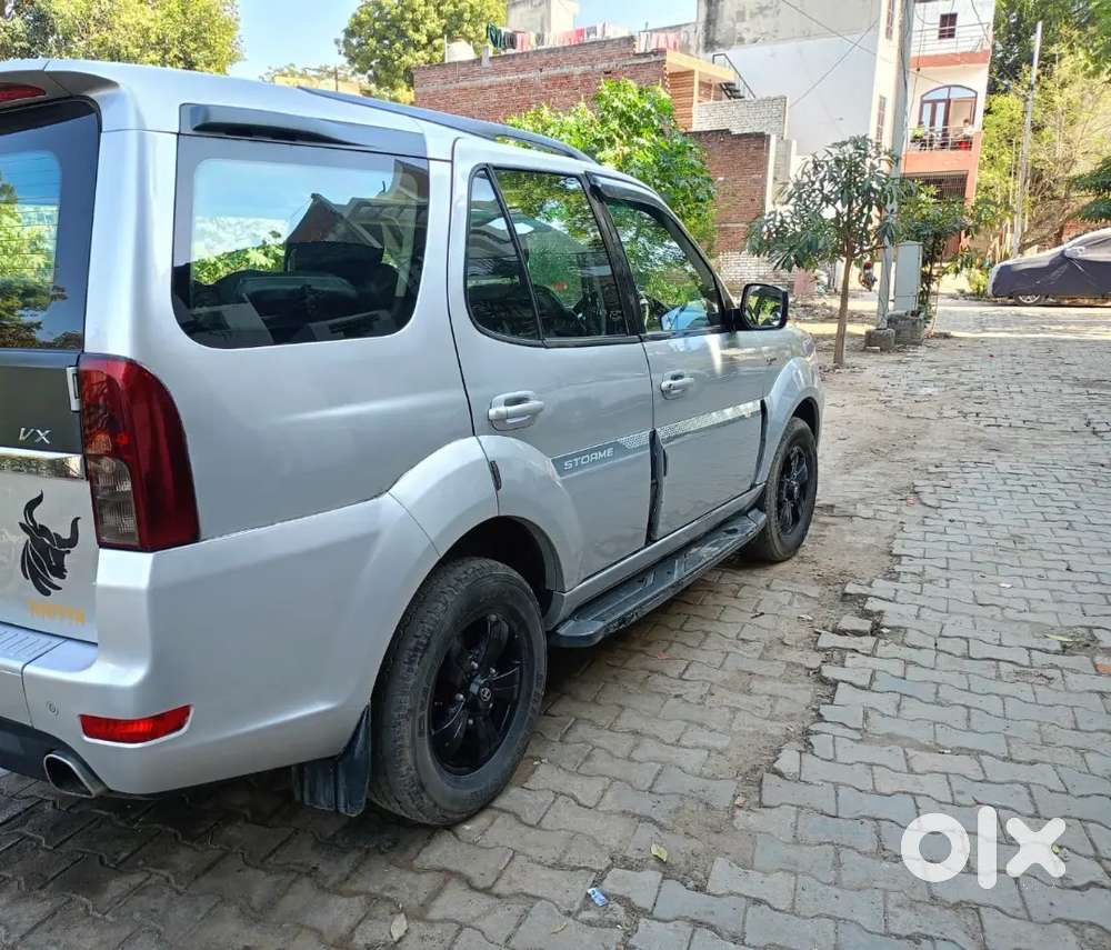 Tata Safari Storme 2017 Diesel Well Maintained