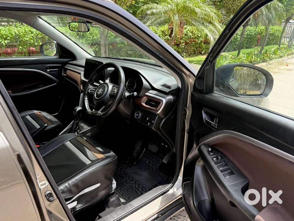 Maruti Suzuki Vitara Brezza 1.5 Zxi At, 2023, Petrol