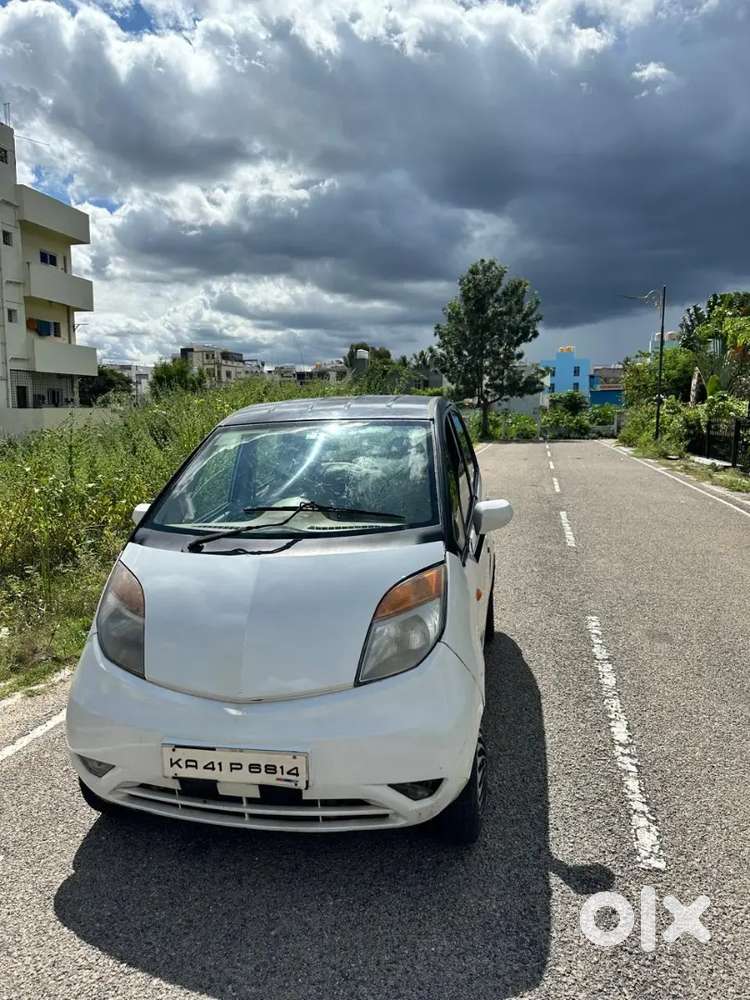 Tata Nano Lx 2012