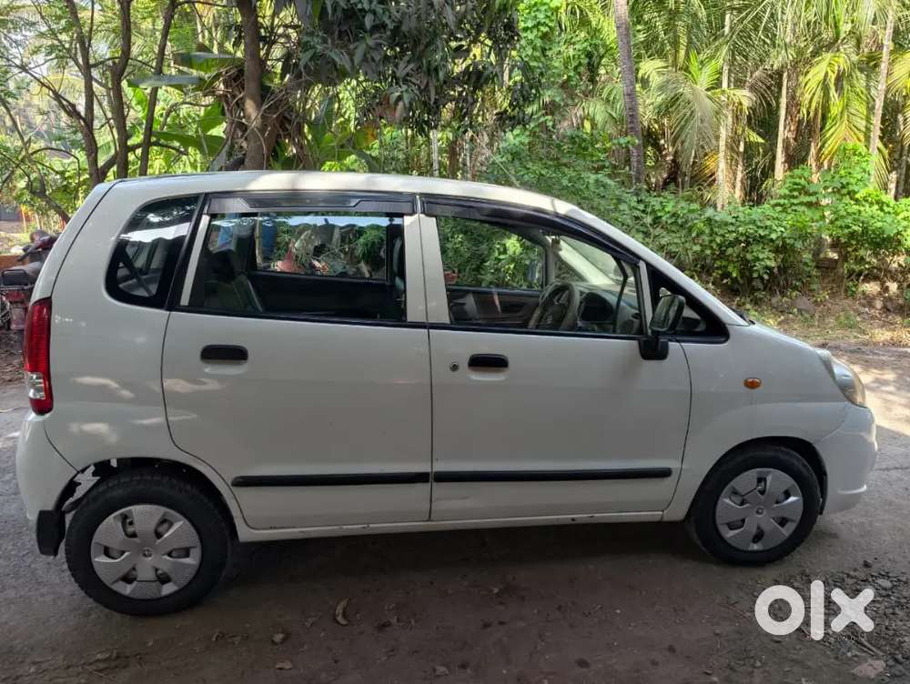 Maruti Suzuki Estilo Lxi 2014 Model