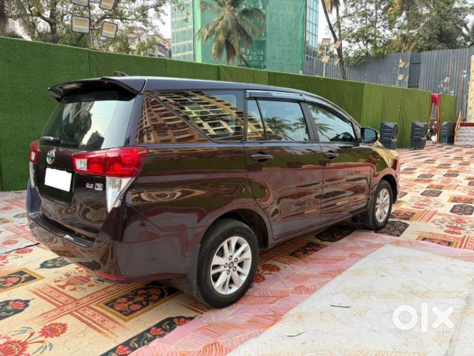 Toyota Innova Crysta 2.8 Gx At 8s, 2017, Diesel