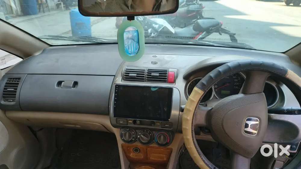 Honda City 2005 Cng & Hybrids 70000 Km Driven