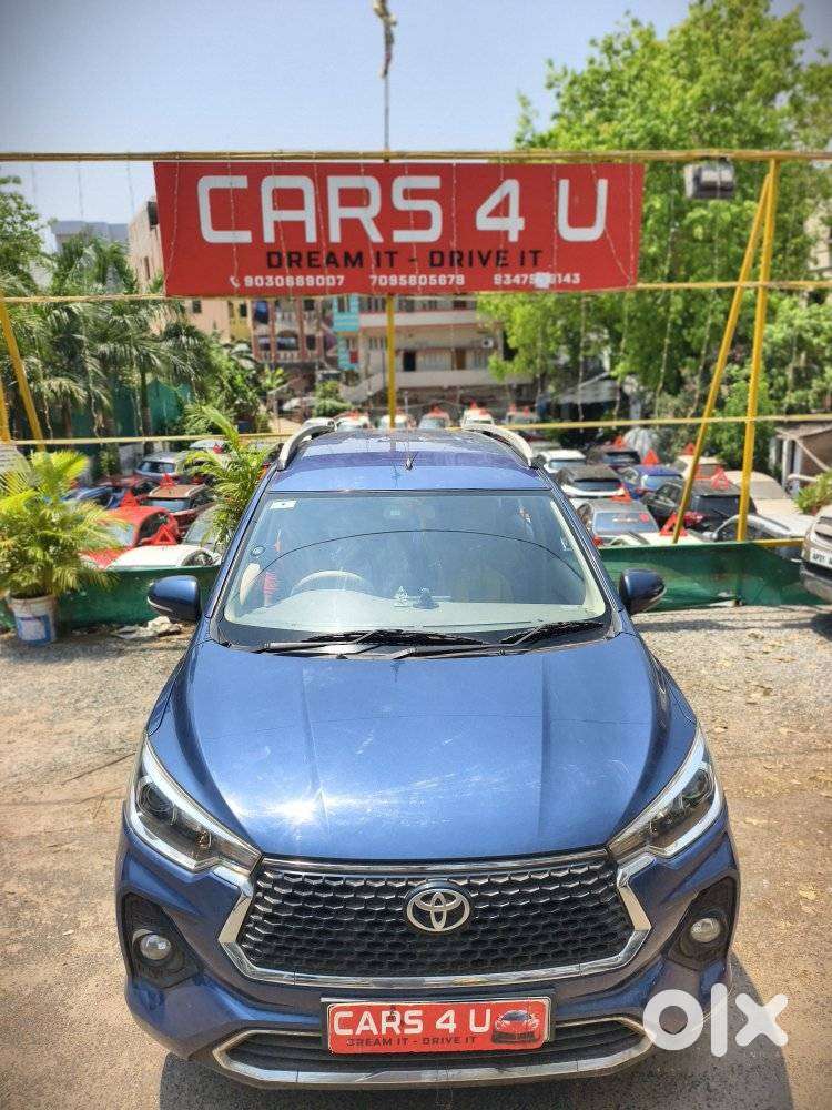 Toyota Rumion V Mt, 2024, Petrol