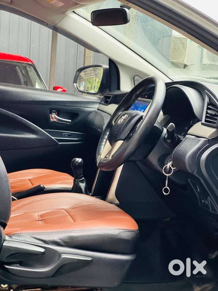Toyota Innova Crysta 2.4 G Mt, 2017, Diesel