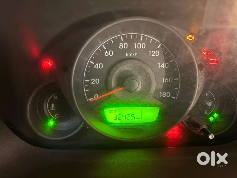 Hyundai Eon 2016 Petrol Well Maintained