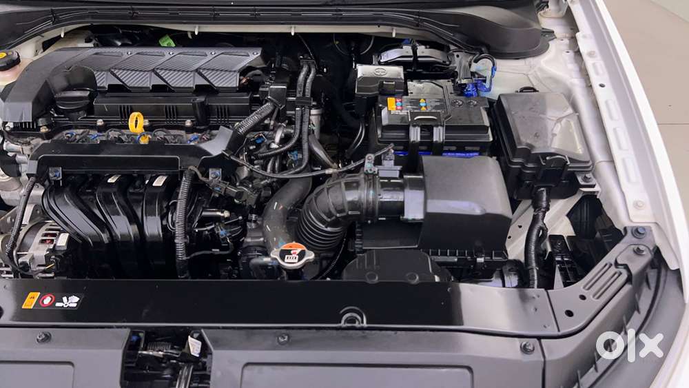 Hyundai Verna 1.5 Sx (o) Petrol Mt, 2024, Petrol