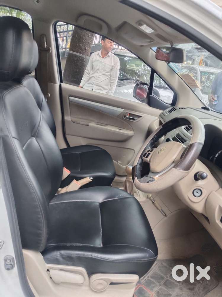 Maruti Suzuki Ertiga 2012-2015 Zxi, 2012, Petrol