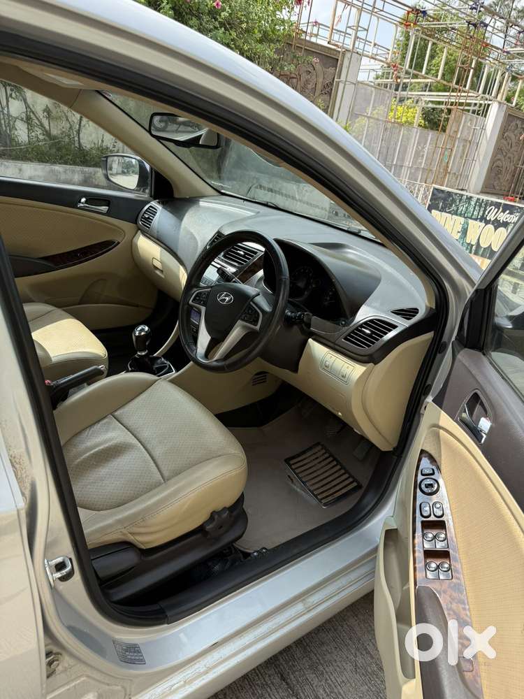 Hyundai Fluidic Verna 1.6 Vtvt S(o), 2014, Petrol